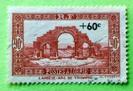 Briefmarken aus Algerien Triumphbogen von Lambèse (Tazoult)