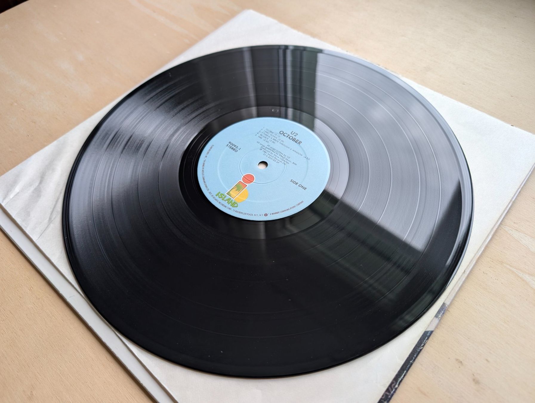 Schallplatten: U2 – October  US 84 – Gebraucht aus Ebikon von kisuM 4