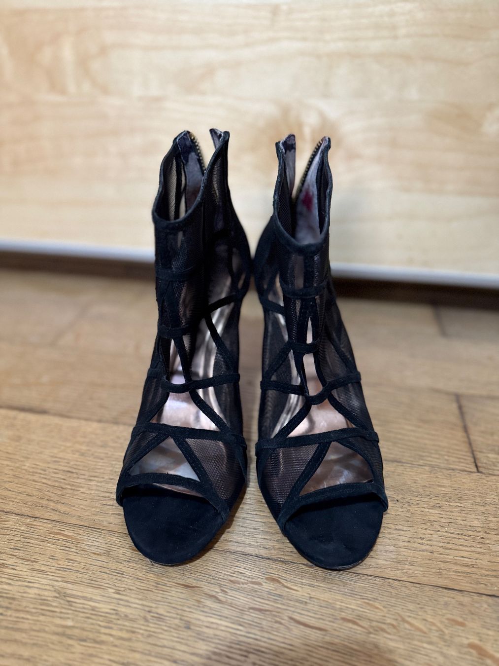 Ted Baker Scarpe da donna: Ted Baker Heels Black Strap mesh boots, Gr. 39 – Usato da Zürich venduto da georgianpeach 1