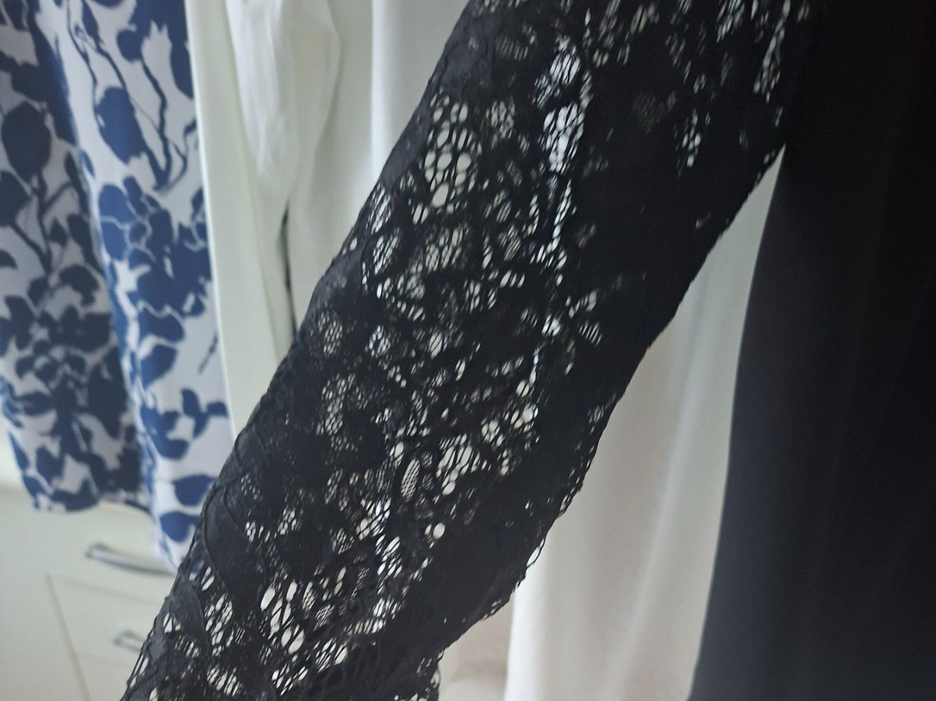 Lots de vêtements: Kleiderpaket  3Teilig M/L Neuwertig – Neuf (Voir description) à Reinach AG par nicki024 1