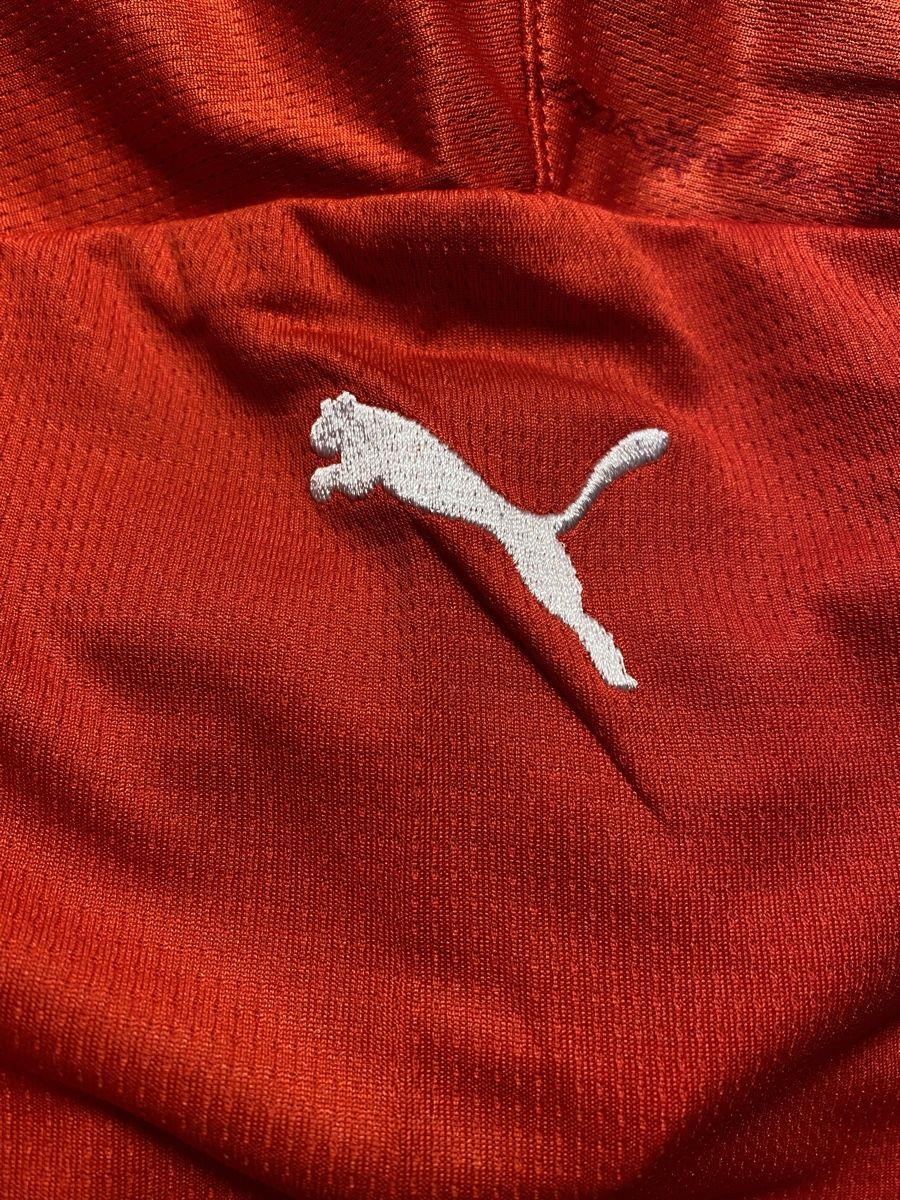 Schweizer Nati Leibchen & Hosen: Schweizer Fussball Nationaltrikot – Neu und originalverpackt aus Wil SG von  6