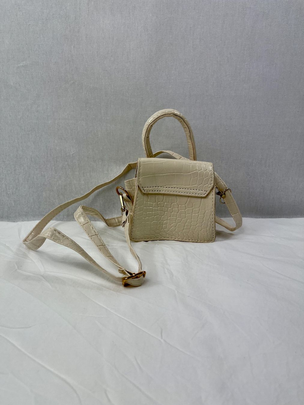 Borse da donna: Tasche - Umhängetasche - Minitasche – Nuovo (secondo la descrizione) da Romanshorn venduto da MAFLOMAS 2