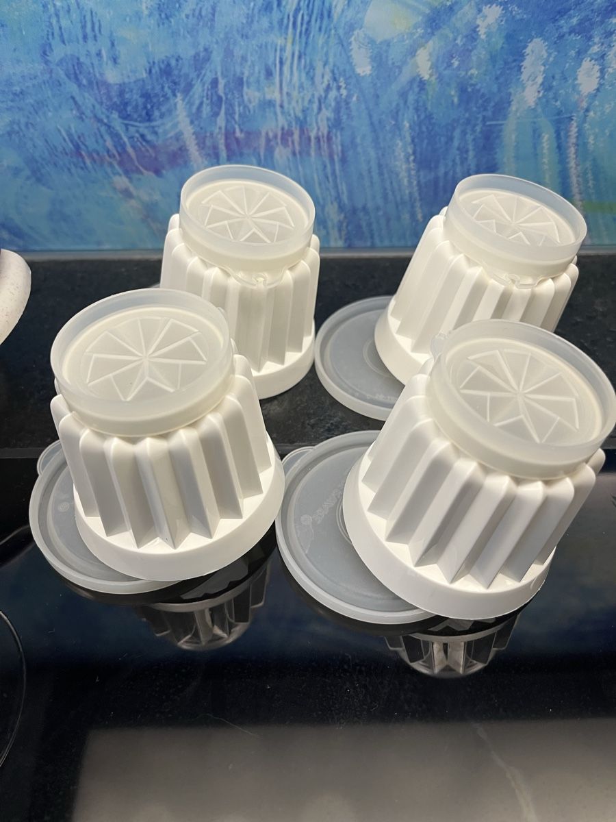 Tupperware Contenitori & Simili: Tupperware Tupperdosen Bodum Schüsseln Puddingformen Formen – Usato da Frauenfeld venduto da Babytimmy 1
