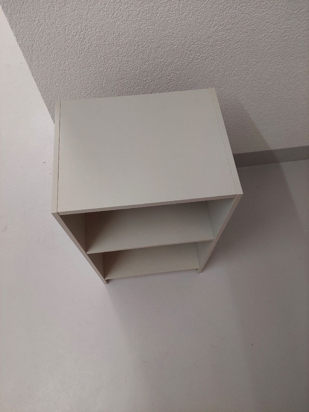 Scaffali: Kleines Ikea Bücherregal  – Usato da Unterengstringen venduto da nll_dw8s 1