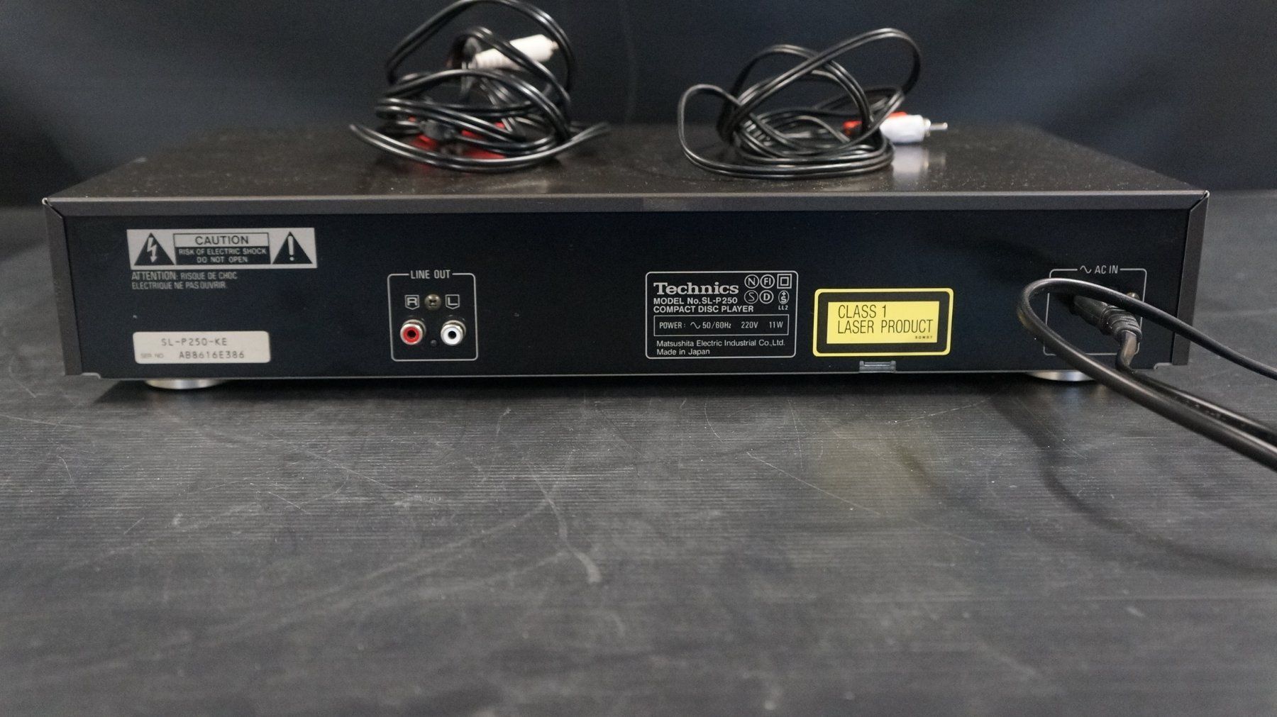 Technics Sistemi audio & multimediali: Technics SL-P250 Compact Disc Player – Usato da Basel venduto da bk_brockibasel 1