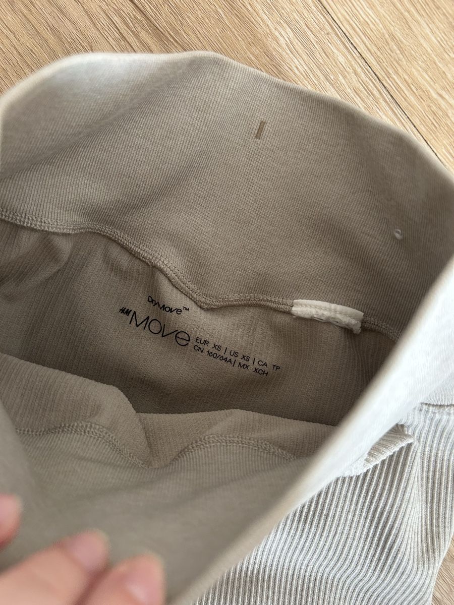 H&M Leggings: H&M Move XS leggins – Usato da Uzwil venduto da gab_2kx8 3
