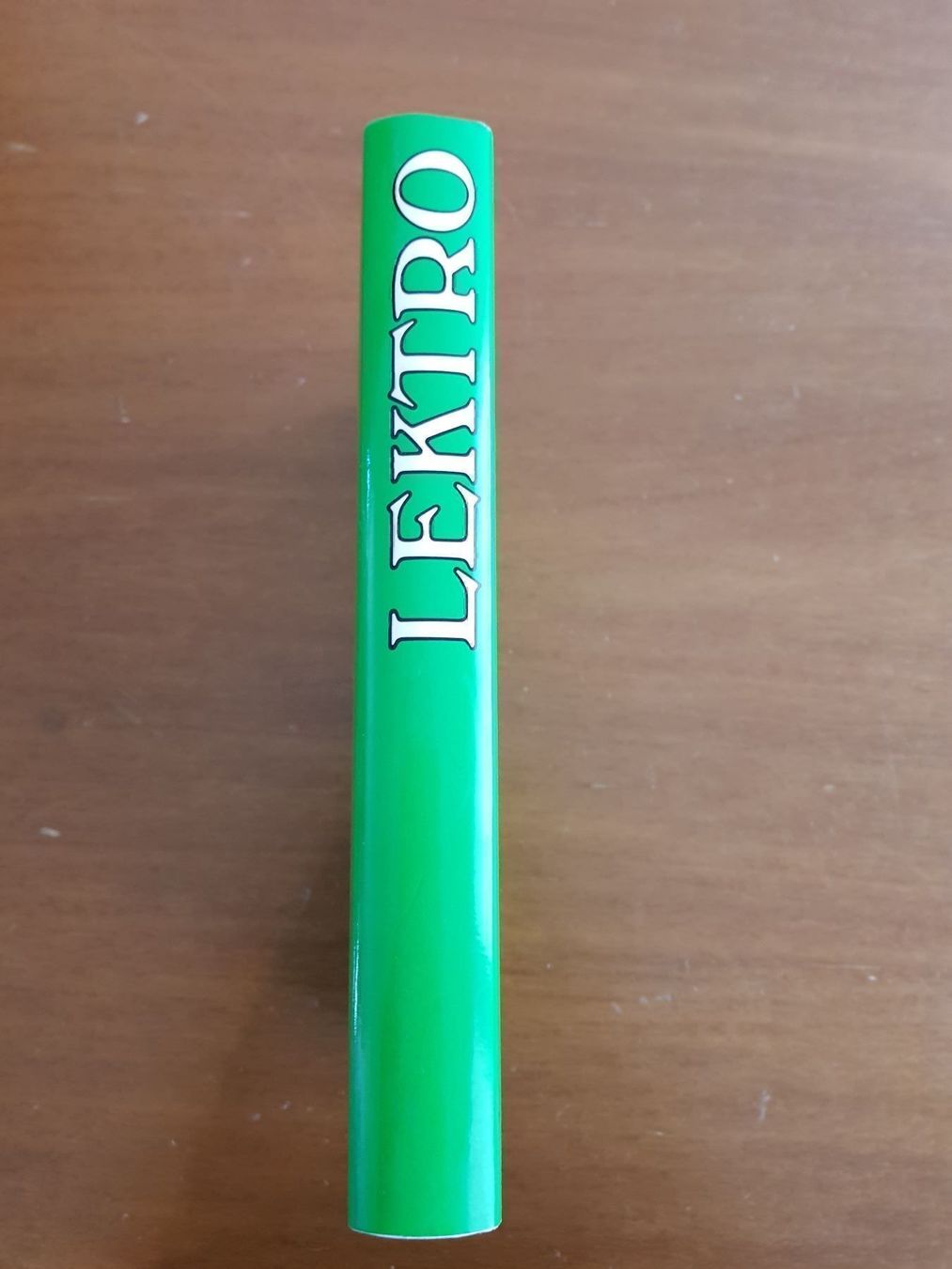 Bücher: Lektro – Gebraucht aus Erstfeld von Mario_boe0 2