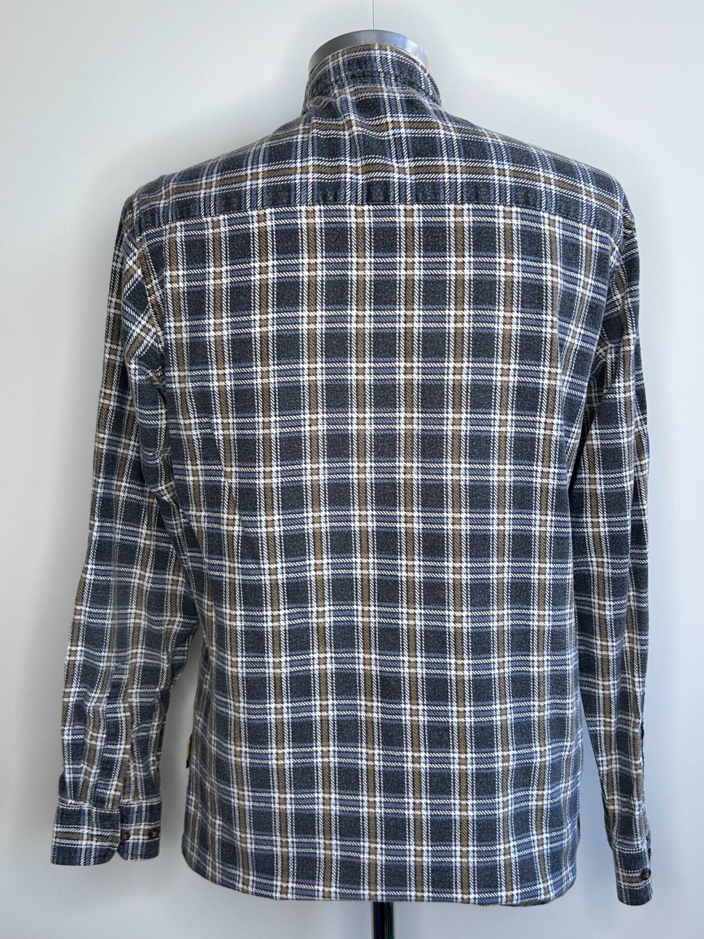 Carhartt Camicie: Worker Shirt – Usato da St. Gallen venduto da look-twice 2