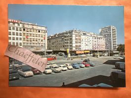 Ansichtskarte 2500 Bienne Biel Place de la Gare guter Zustan