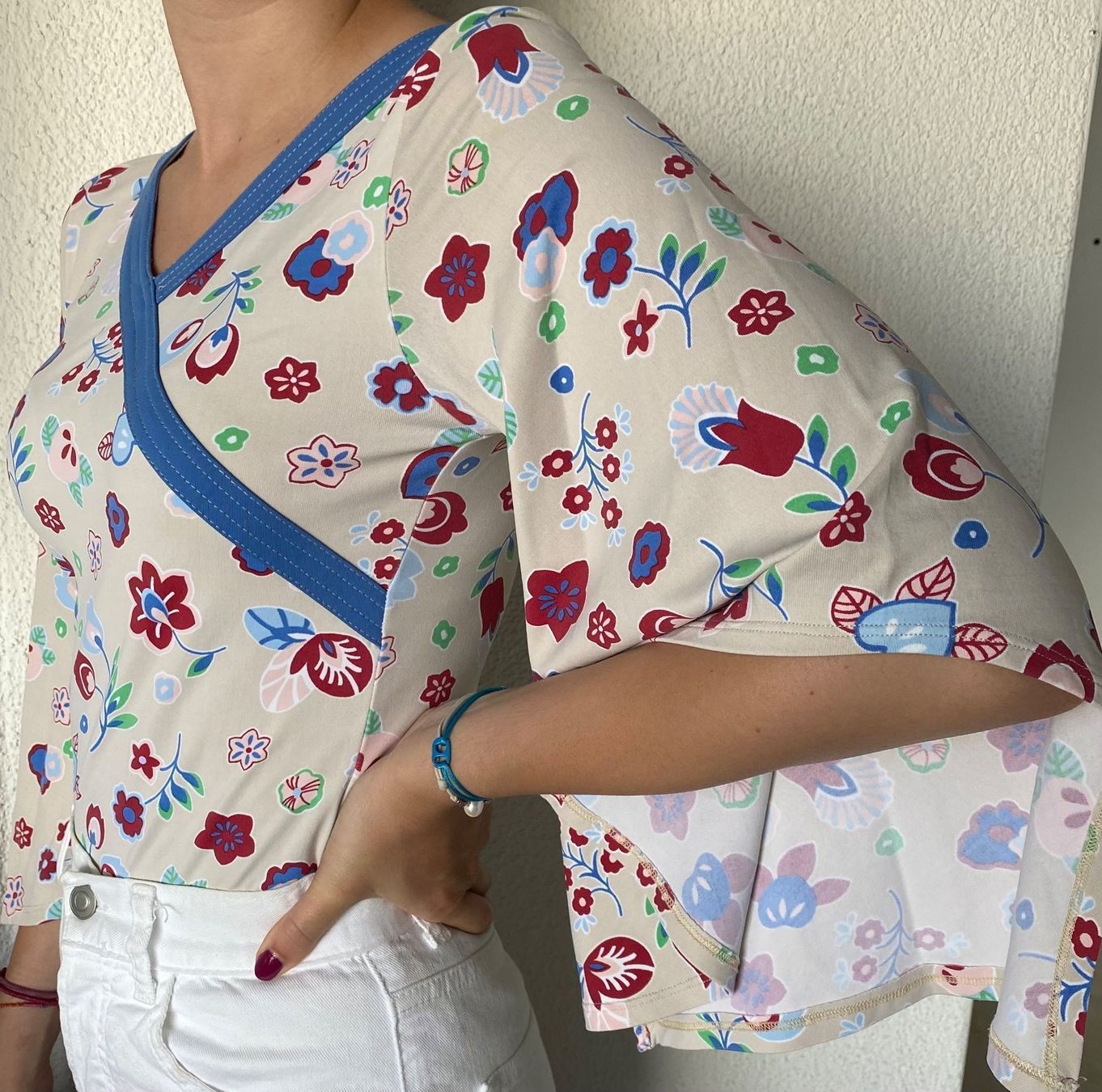 Zara T-shirt: Shirt beige mit Blumen Zara – Nuovo (secondo la descrizione) da Altendorf venduto da Jeshy15 2