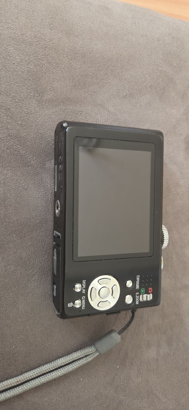 Panasonic Fotocamera: Panasonic Lumix DMC-TZ8 Digitalkamera  – Usato da Huttwil venduto da ser_gn9l 2