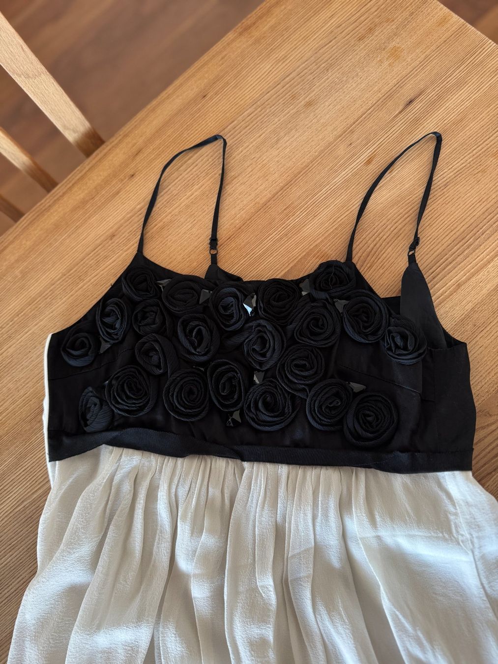 Vestiti & Gonne: Sommerliches Chiffon Kleid mit Rosenmuster – Usato da Baar venduto da Hpat 2