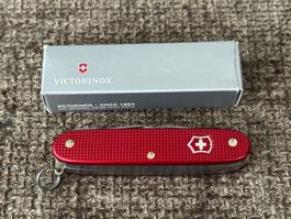 Grosses Sackmesser VICTORINOX Farmer X  Alox Rouge ab 1.-