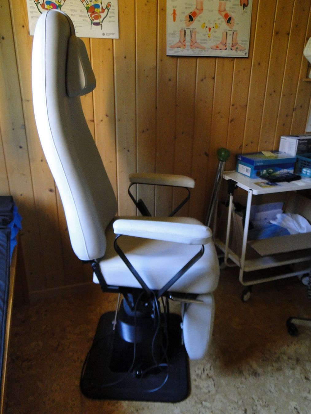 Pedicure: Fusspflegestuhl/ Massagestuhl – Usato da Giswil venduto da 2059rudolf 2