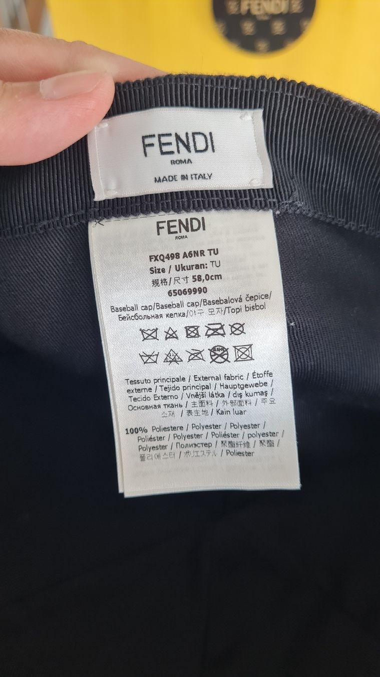 Fendi Haarschmuck: Fendi avec facture taille M-L – Neu (gemäss Beschreibung) aus Lucens von Airiya2 3