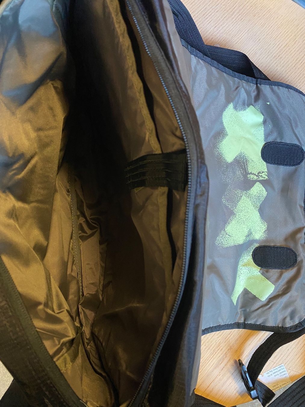 Quiksilver Borse: Sac Malette QuickSilver – Nuovo e nell'imballaggio originale da Orbe venduto da D-stockFactory-Orbe 2