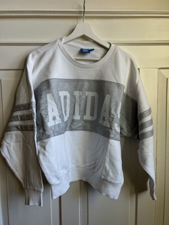 Adidas Sweater in White with Silver Details