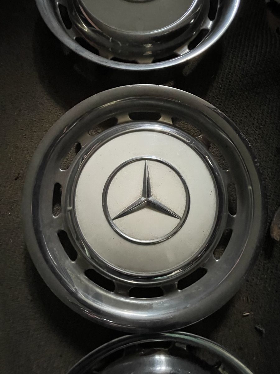 Mercedes-Benz Cerchioni: Felgenaufsätze Mercedes Oldtimer – Usato da Waltalingen venduto da AdrianTS 1