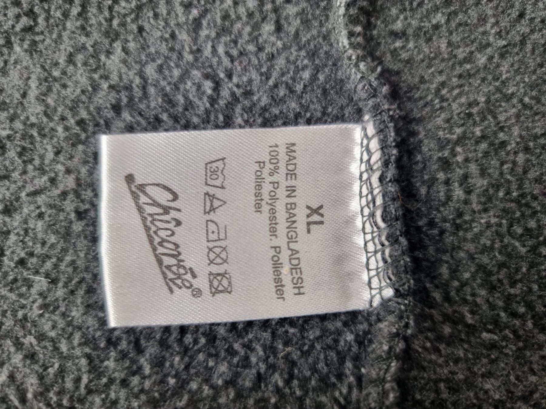 Maglioni & Felpe: Grauer Faserpelz Pullover – Usato da Urtenen-Schönbühl venduto da Restwert_Schoenbuehl 4