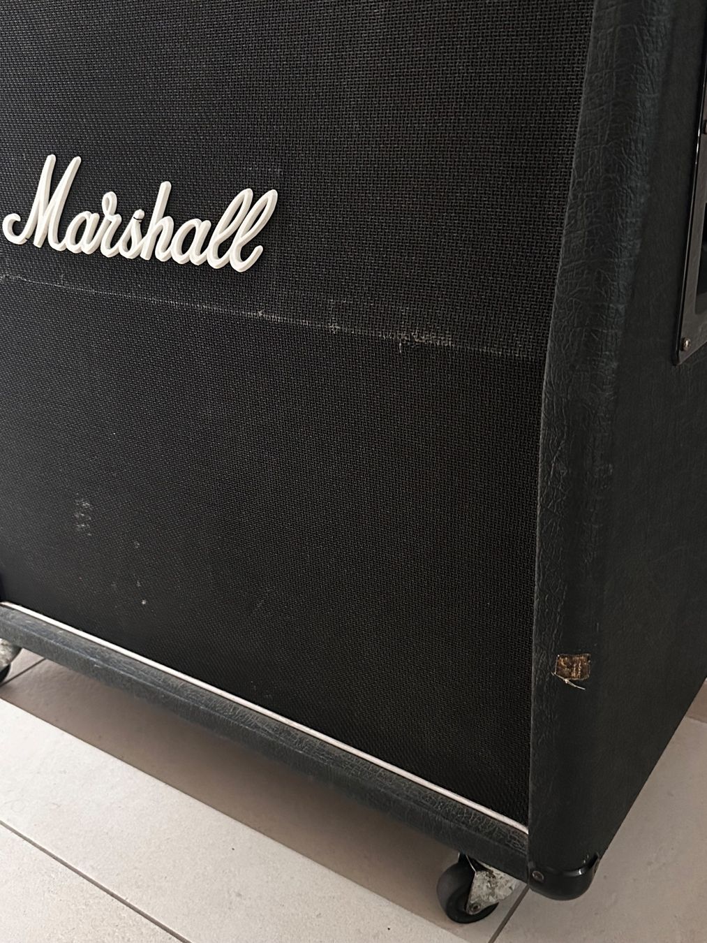 Marshall Casse acustiche: Marshall JCM900 1960A Lead Cabinet/Box – Usato da Inwil venduto da TorqueCowboys 2