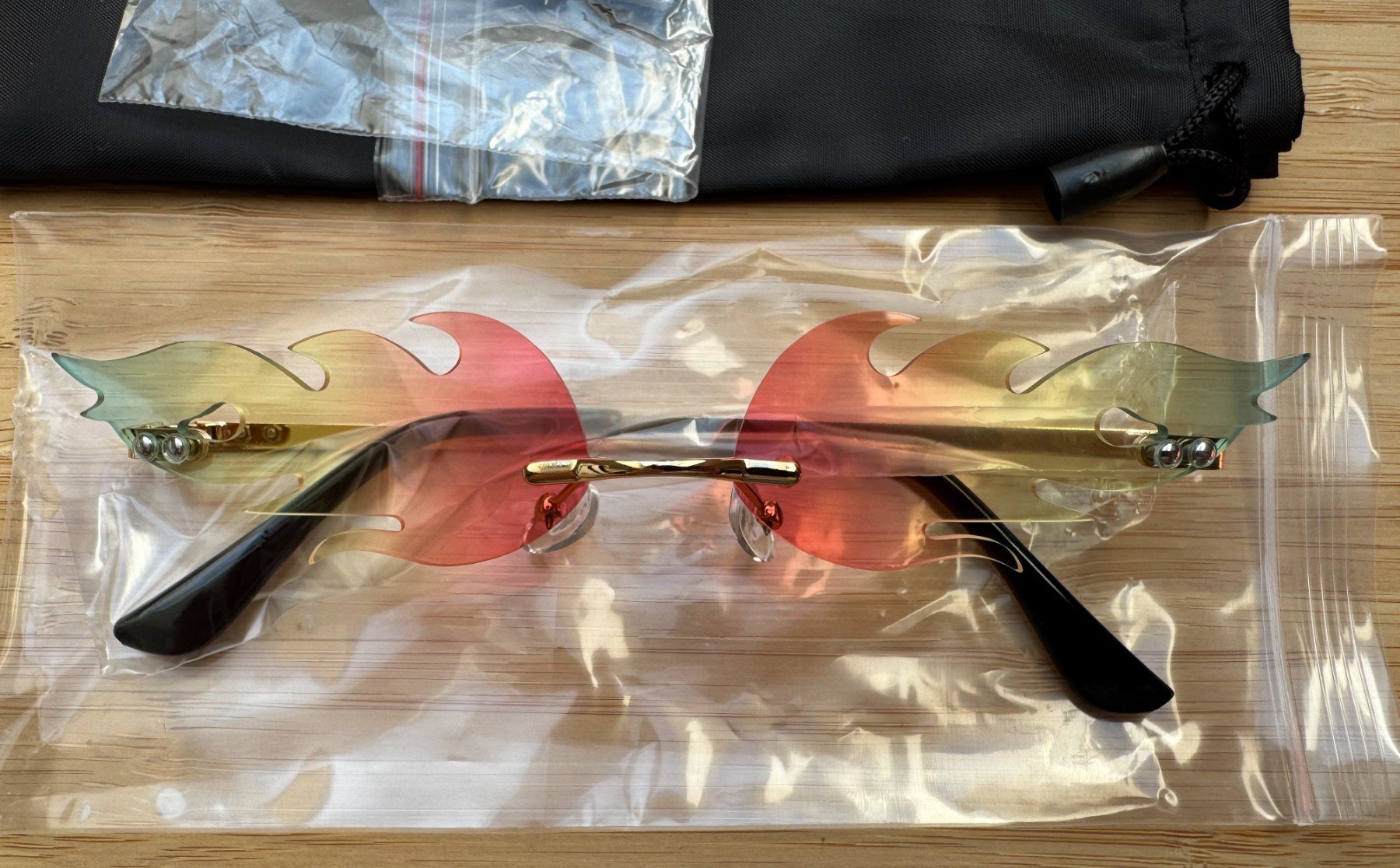 Occhiali & Lenti: Candy Flame Brille, Gadget, Meme Glasses, Rot, Orange, Blau – Nuovo e nell'imballaggio originale da Winterthur venduto da YaV 1