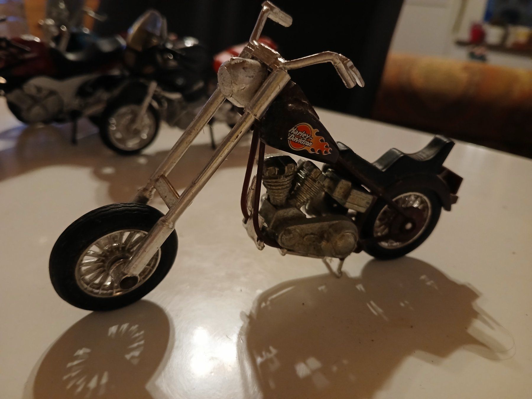 Maisto Kit di modellismo & Modellini statici: Harley.Davidson Chopper 1998 – Nuovo (secondo la descrizione) da Balsthal venduto da redcarpet 1