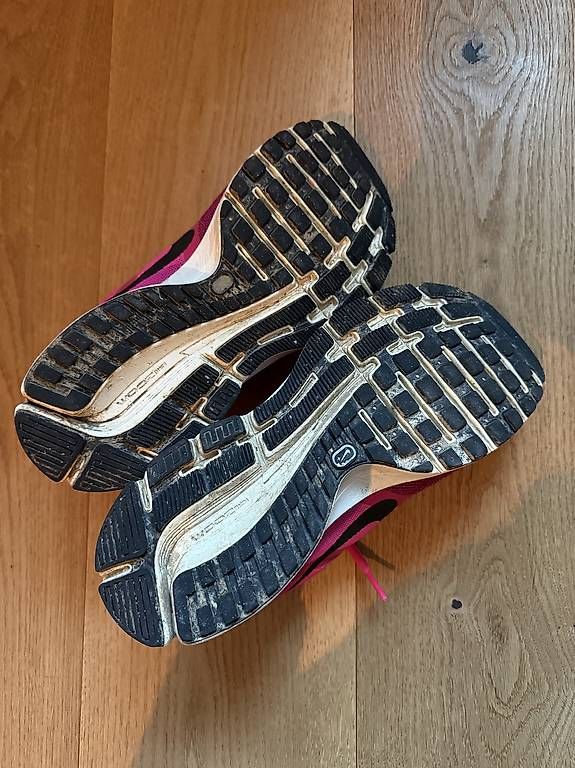 Nike Scarpe da donna: Nike Schuhe Pegasus 30 - Gr.40 – Usato da Schwende venduto da debisch 3