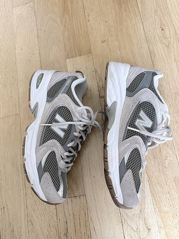 New Balance Damenschuhe: New Balance Sneakers – Gebraucht aus Basel von ale_vrd5 2