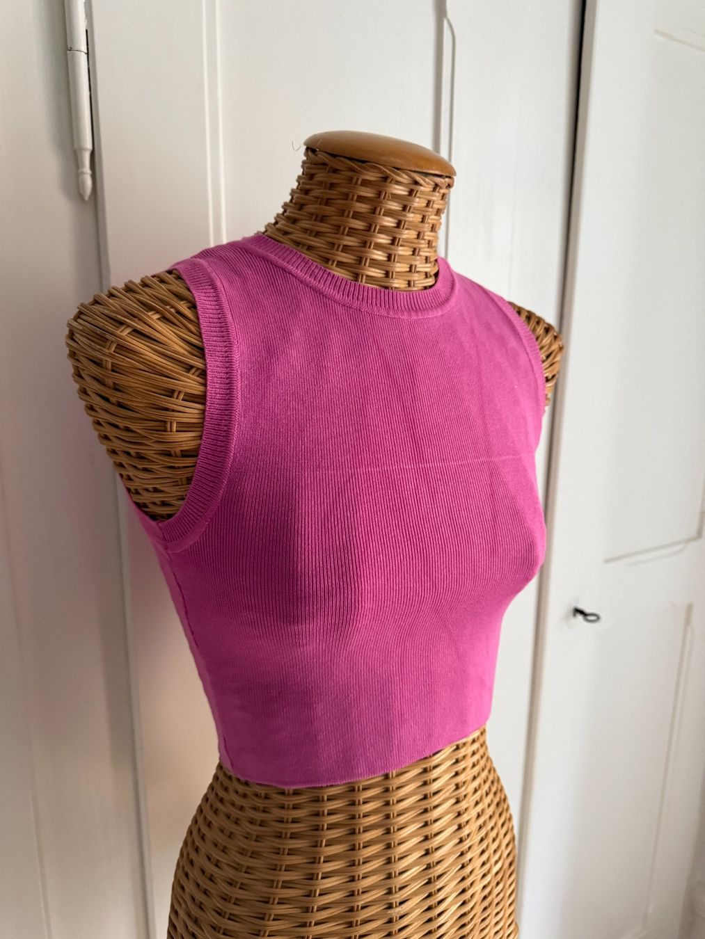 Zara Top: ZARA - Feinstrick cropped Top pink S – Usato da Zürich venduto da Diazaio 1