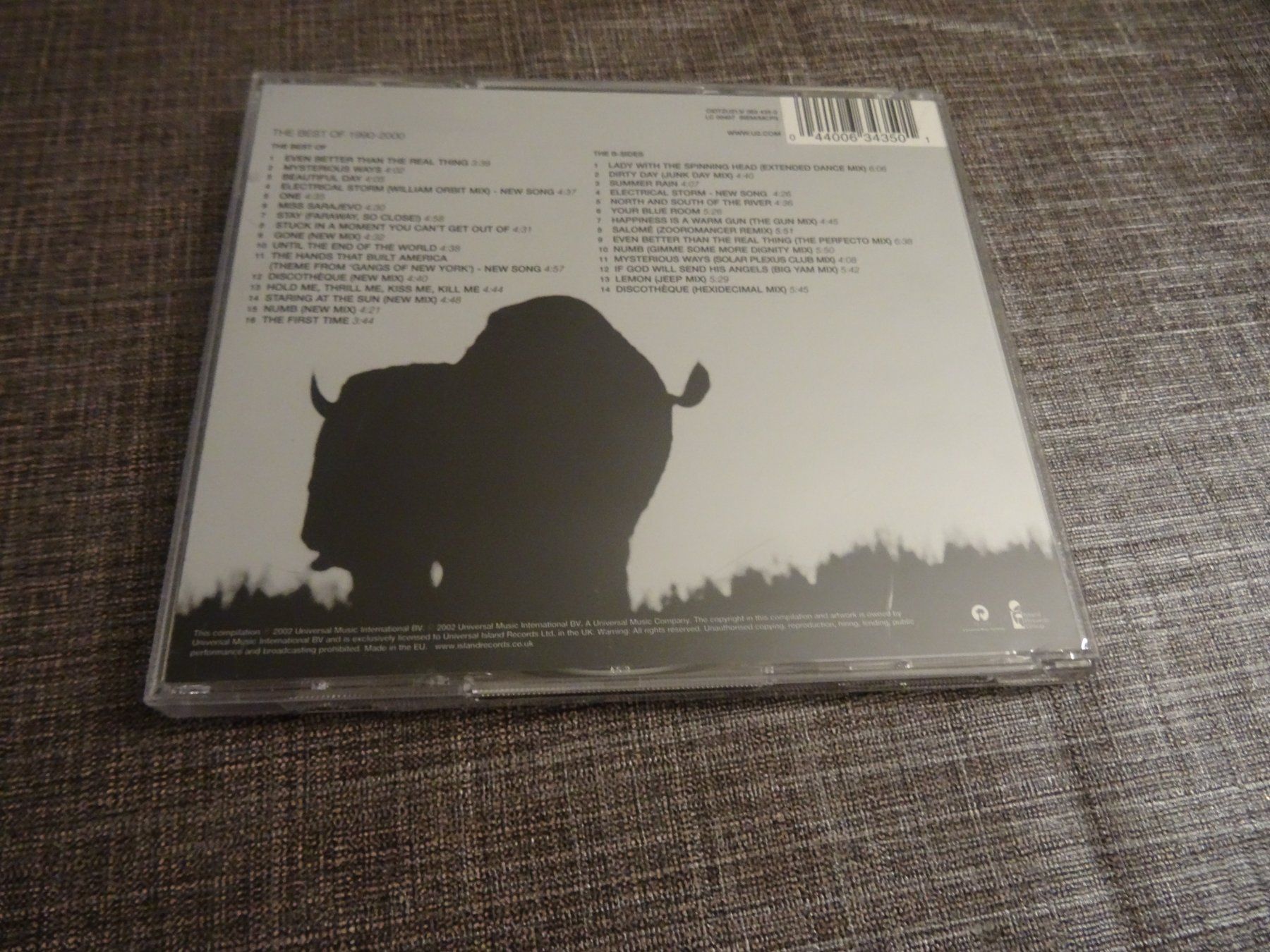 CD: U2 - The Best Of 1990-2000 - CD – Usato da Olten venduto da Disc-Ausverkauf 1