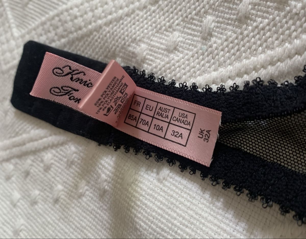 Sonstige Unterwäsche: BH von Agent Provocateur, neu – Neu und originalverpackt aus Zürich von p_q7q_nichtraucher 8