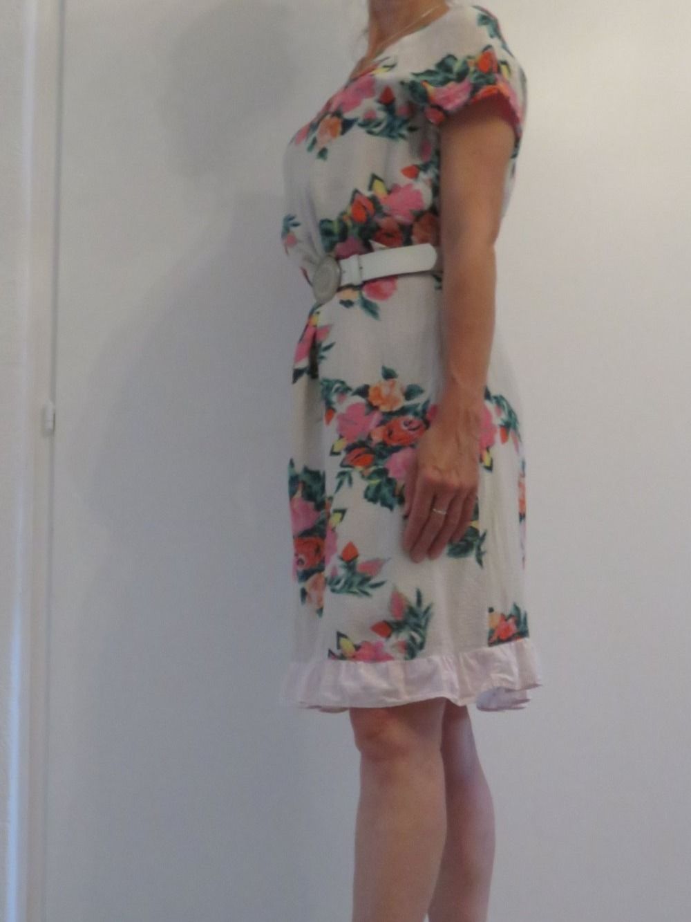 Comptoir des Cotonniers Vestiti: Seiden-Viskose Kleid gr. S-M – Usato da Fribourg venduto da monca 2