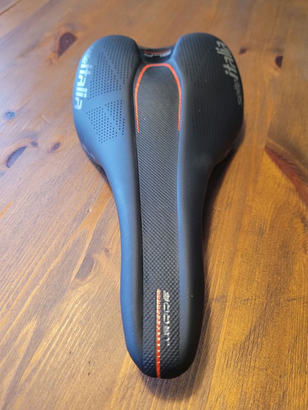 Selle Italia Pezzi di ricambio: Selle Vélo "Selle Italia" – Usato da Bulle venduto da blancph 1