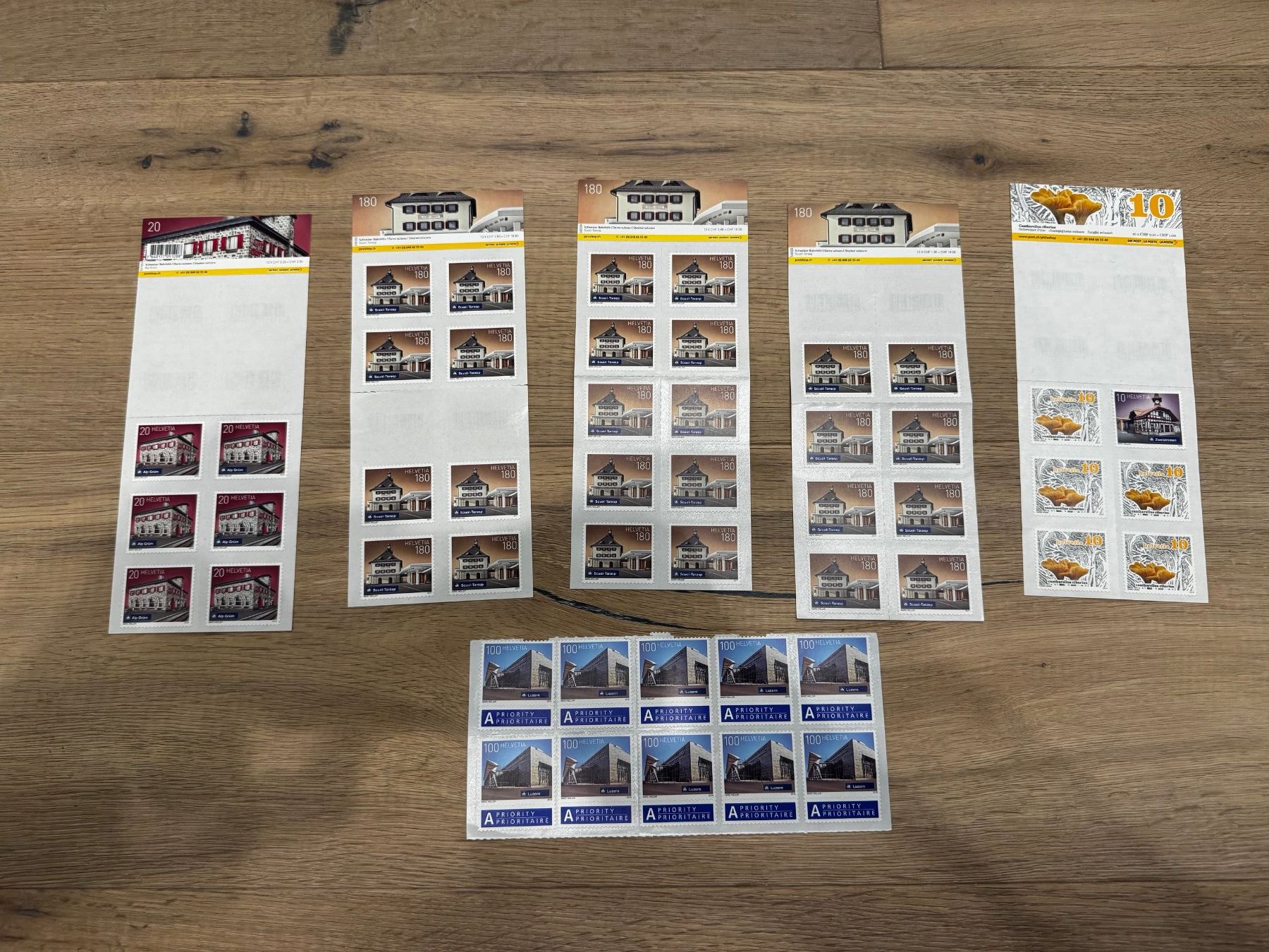 Tutti i francobolli: Aktuelle Briefmarken – Nuovo e nell'imballaggio originale da Wangen SZ venduto da Rol_20
