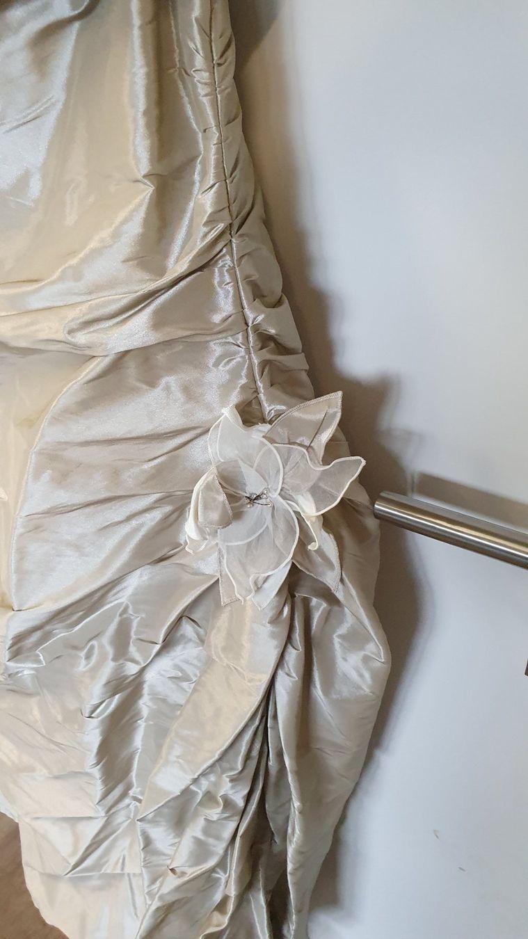 Vestiti: Hochzeitskleid – Usato da Tafers venduto da Nathtafers 4