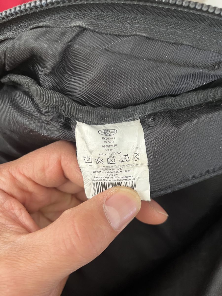 Eastpak Zaini: Eastpak Floid Backpack – Usato da Uster venduto da hsh9 4
