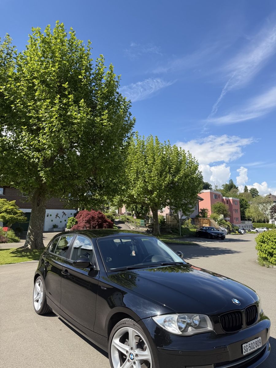 BMW Automobili: BMW 118i E87  – Usato da Staad SG venduto da zib_vjt7 3