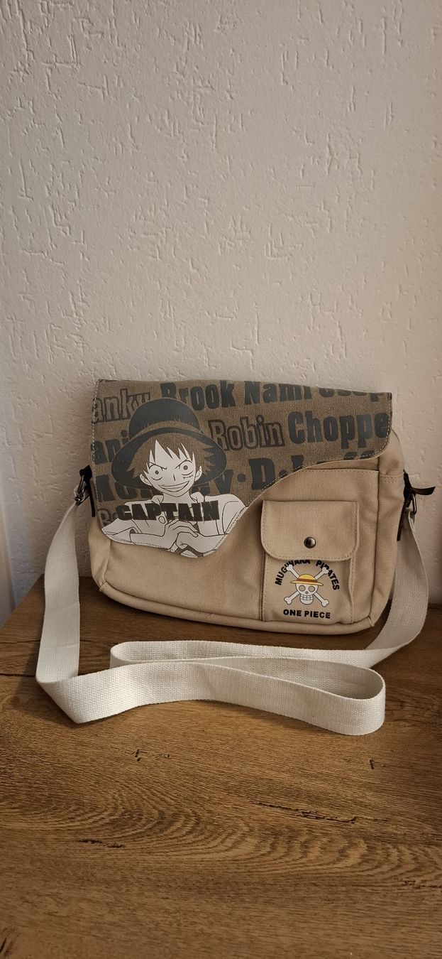 Borse: One Piece Umhängetasche Luffy Captain Beige – Nuovo (secondo la descrizione) da Dietikon venduto da Miakitty