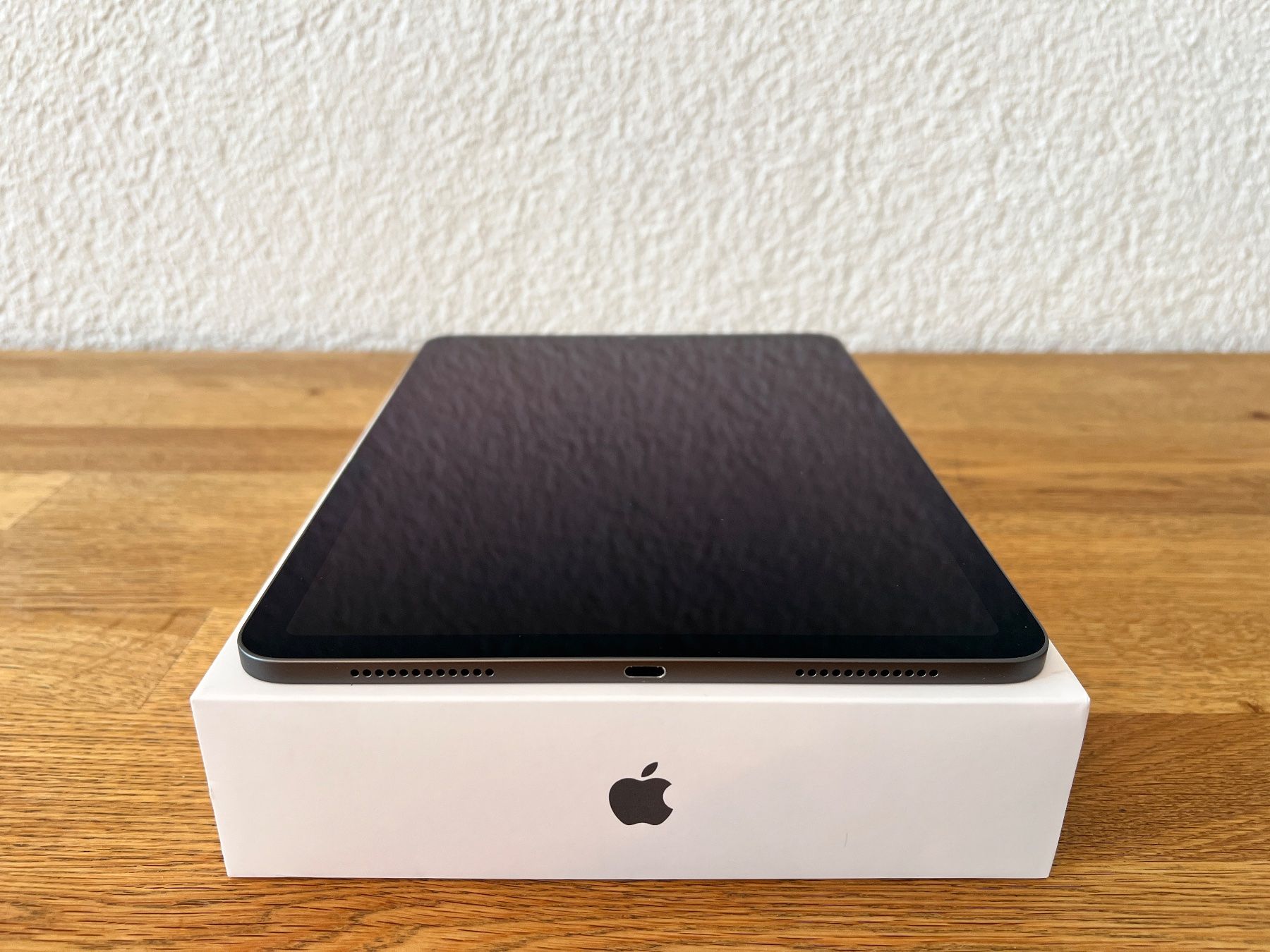 Apple Tablet PC: iPad Air 2022 5th M1 64GB – Usato da Bremgarten b. Bern venduto da Zwiebelbr0t 1
