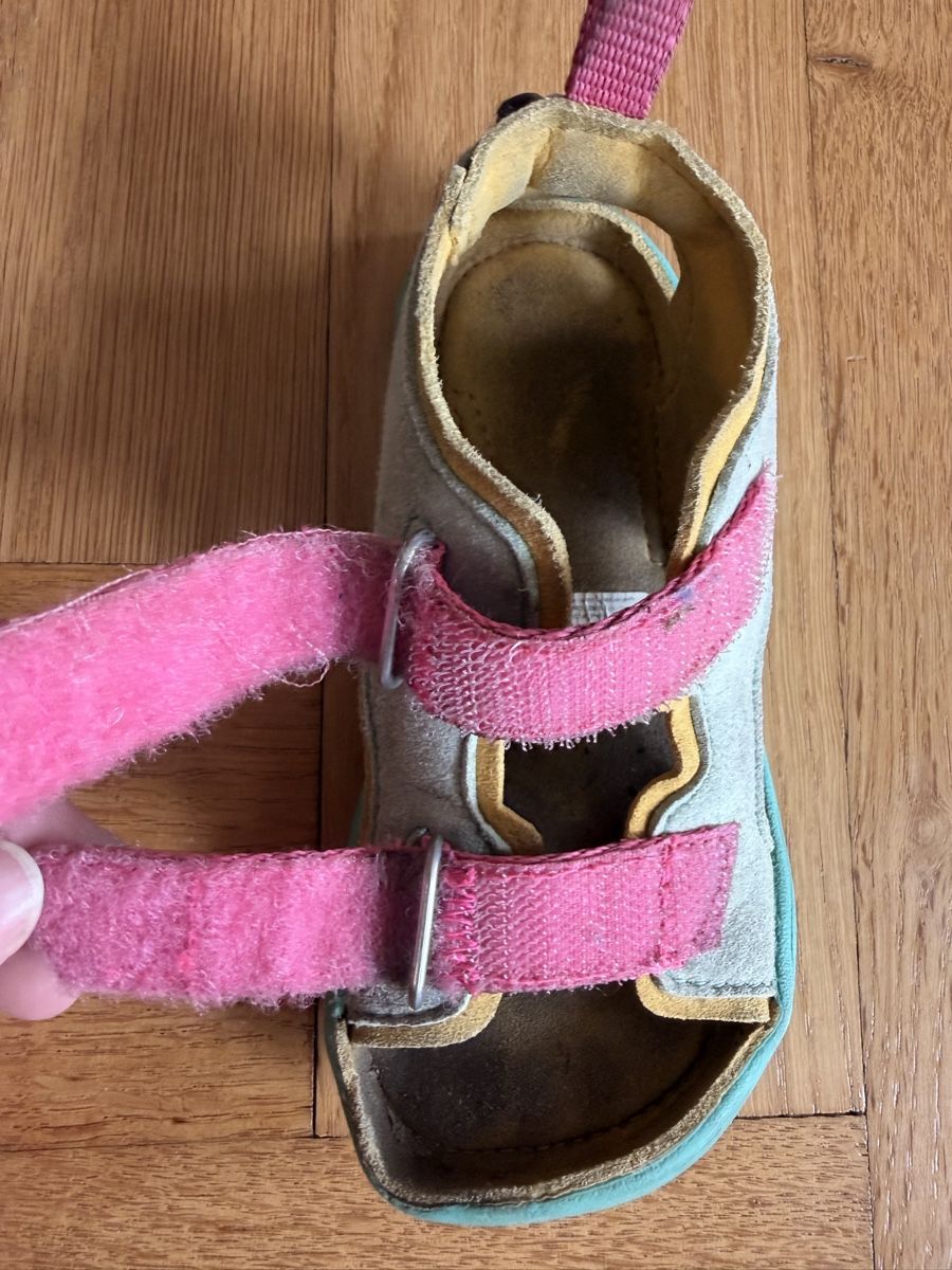 Affenzahn Scarpe per ragazzi: Affenzahn Sandalen Gr 24 – Usato da Basel venduto da Aiuola 4