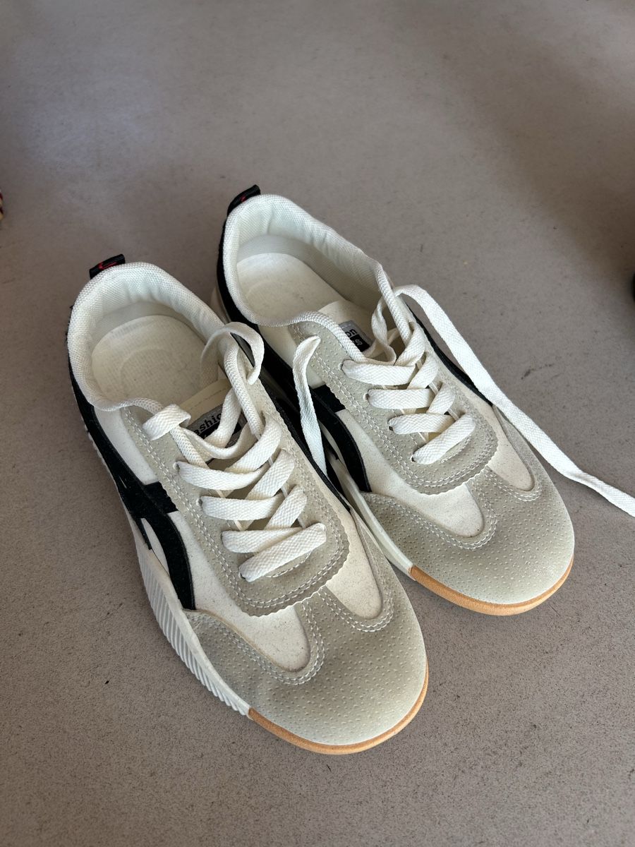 Scarpe da donna: Halbschuhe – Usato da Montlingen venduto da sar_w285