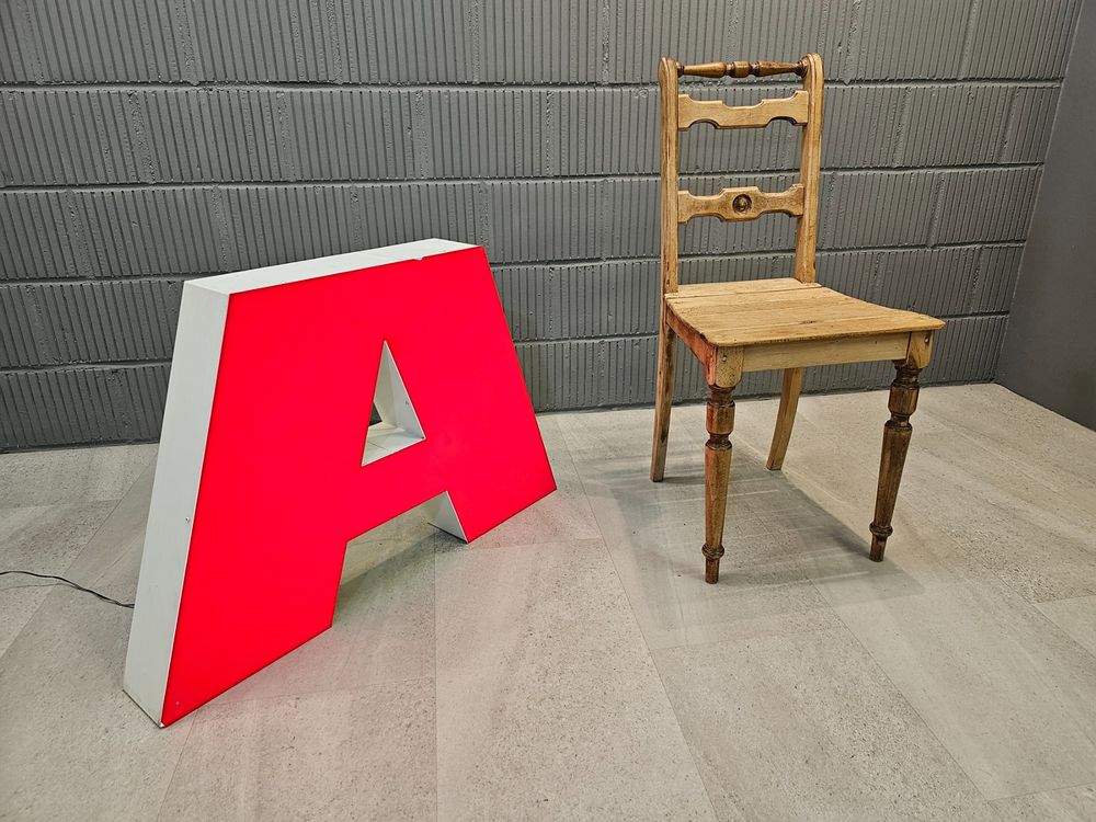 Leuchtreklame A Leuchtbuchstabe Reklame Leuchtkasten Letter (Gebraucht ...