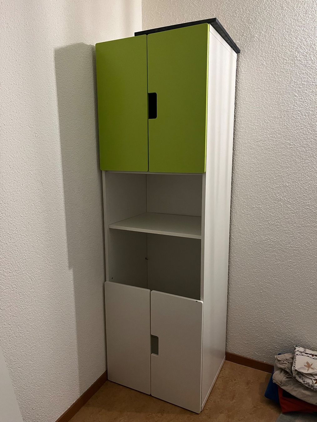 Armadi: Kinderschrank – Usato da Landquart venduto da det_v9m9