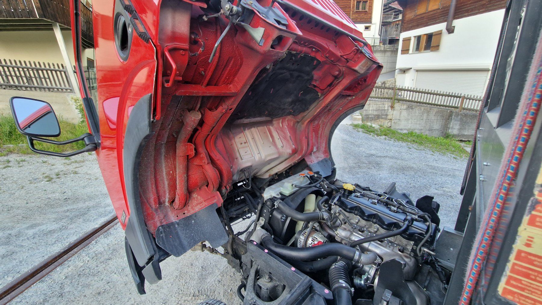 Nissan Veicoli commerciali: Nissan Cabstar F24 2.5 – Usato da Dardin venduto da Elowian 5