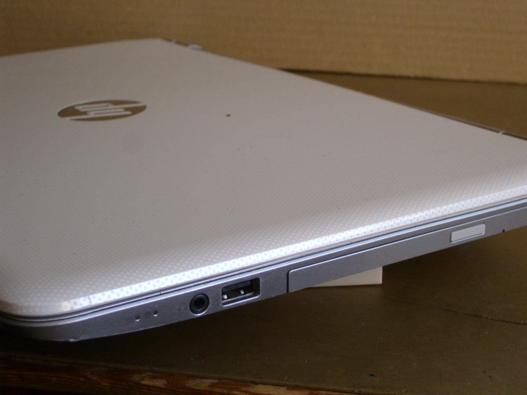 Hewlett Packard Notebook: HP Laptop,Display 15" – Usato da Oberengstringen venduto da EAK11 4