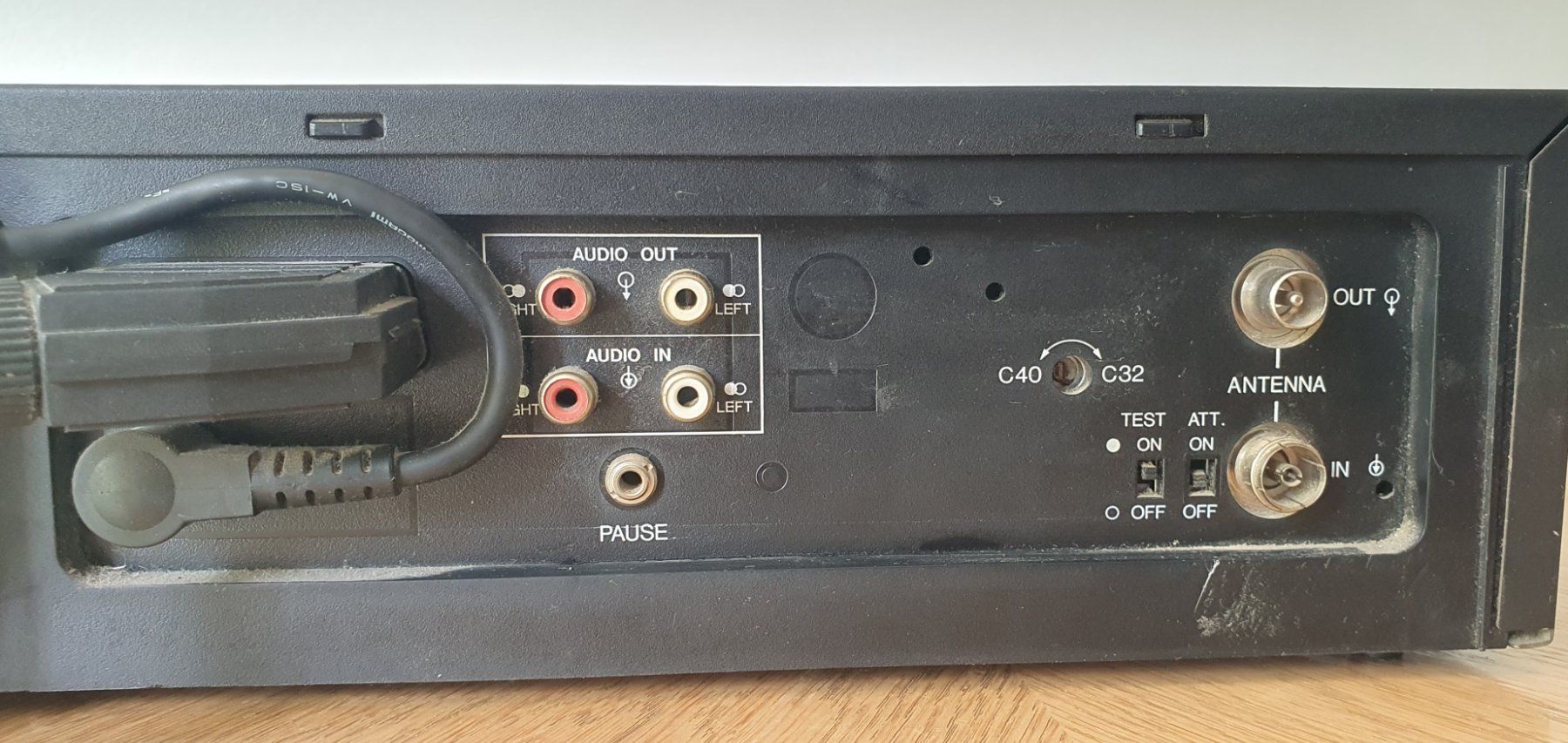 Telefunken Registratori: Telefunken Video Cassette Recorder 3975 HIFI – Usato da Zürich venduto da Vesco01 3