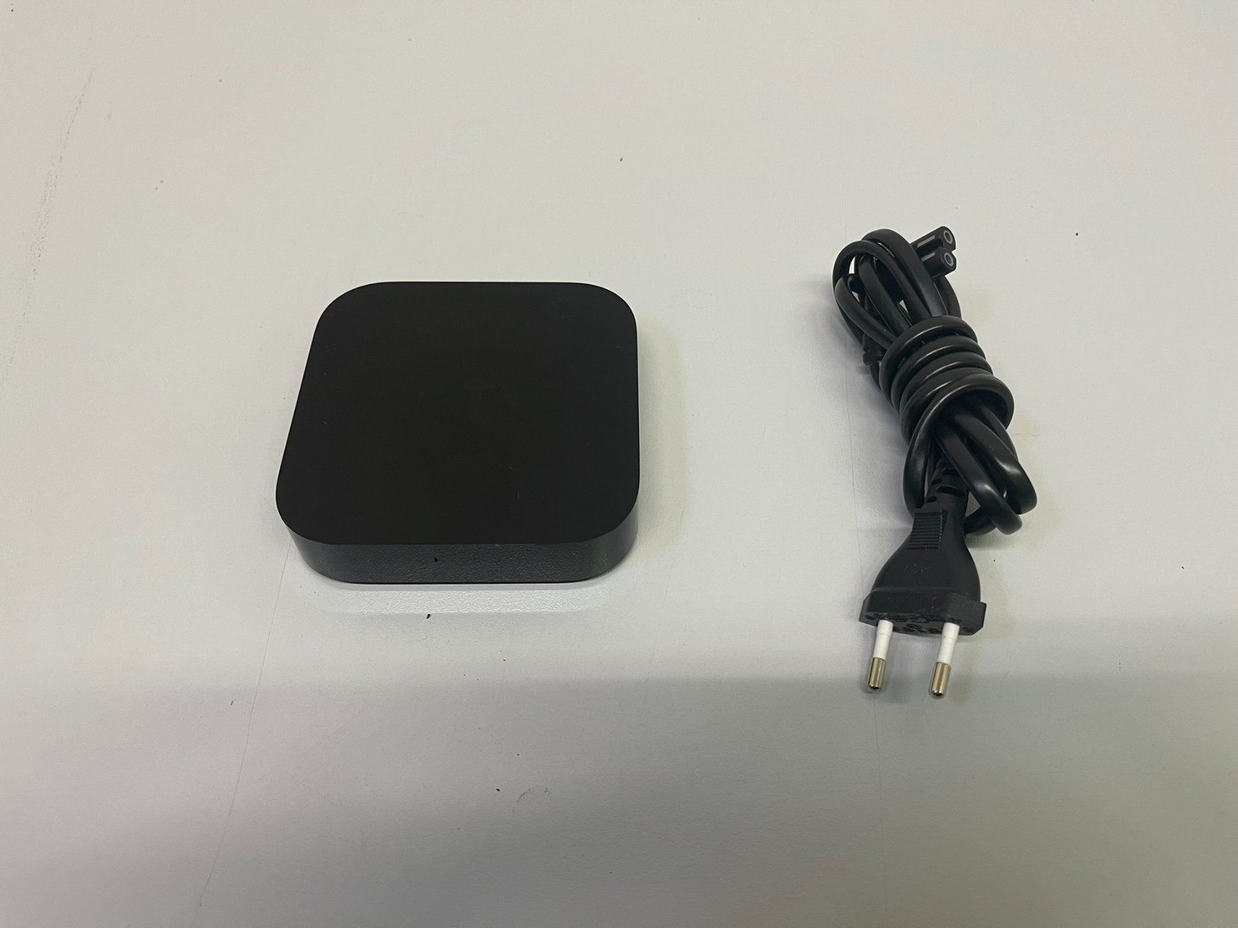 Apple Multimediaplayer & Streamer: Apple TV 3. Generation (A1427) – Gebraucht aus Hochdorf von av-electronics 4