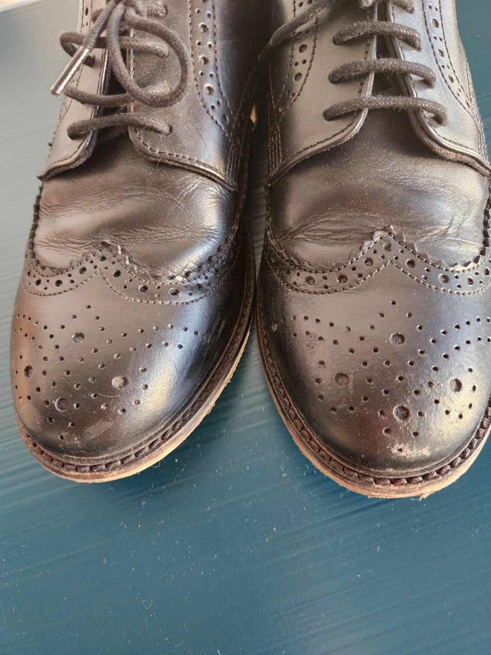 Scarpe da uomo: Black Leather Brogue Shoes EU 38 – Usato da Affoltern am Albis venduto da Katarinushka 2