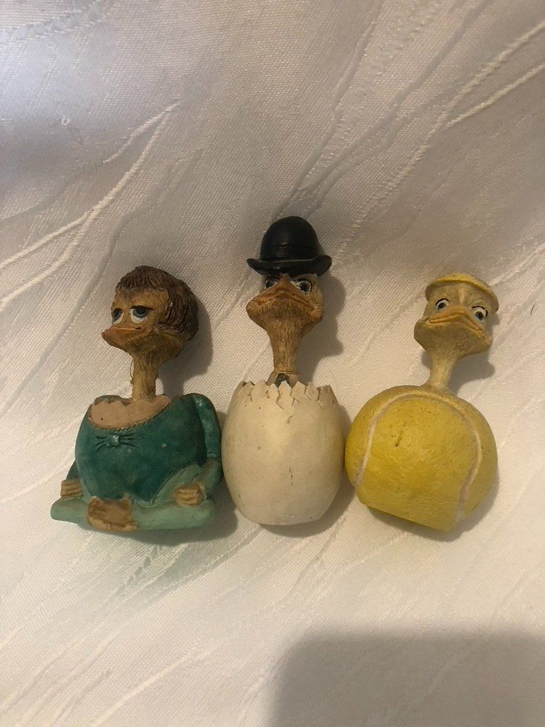 Figurines: Drei Eggbert Figuren – D'occasion à Zürich par dojoal64