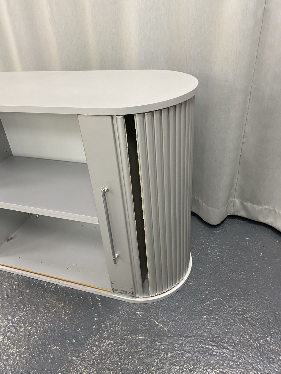 Armoires: Aktenschrank  – Défectueux à Hägglingen par Karin0802 1